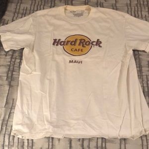 Hard Rock Cafe tee. Maui.